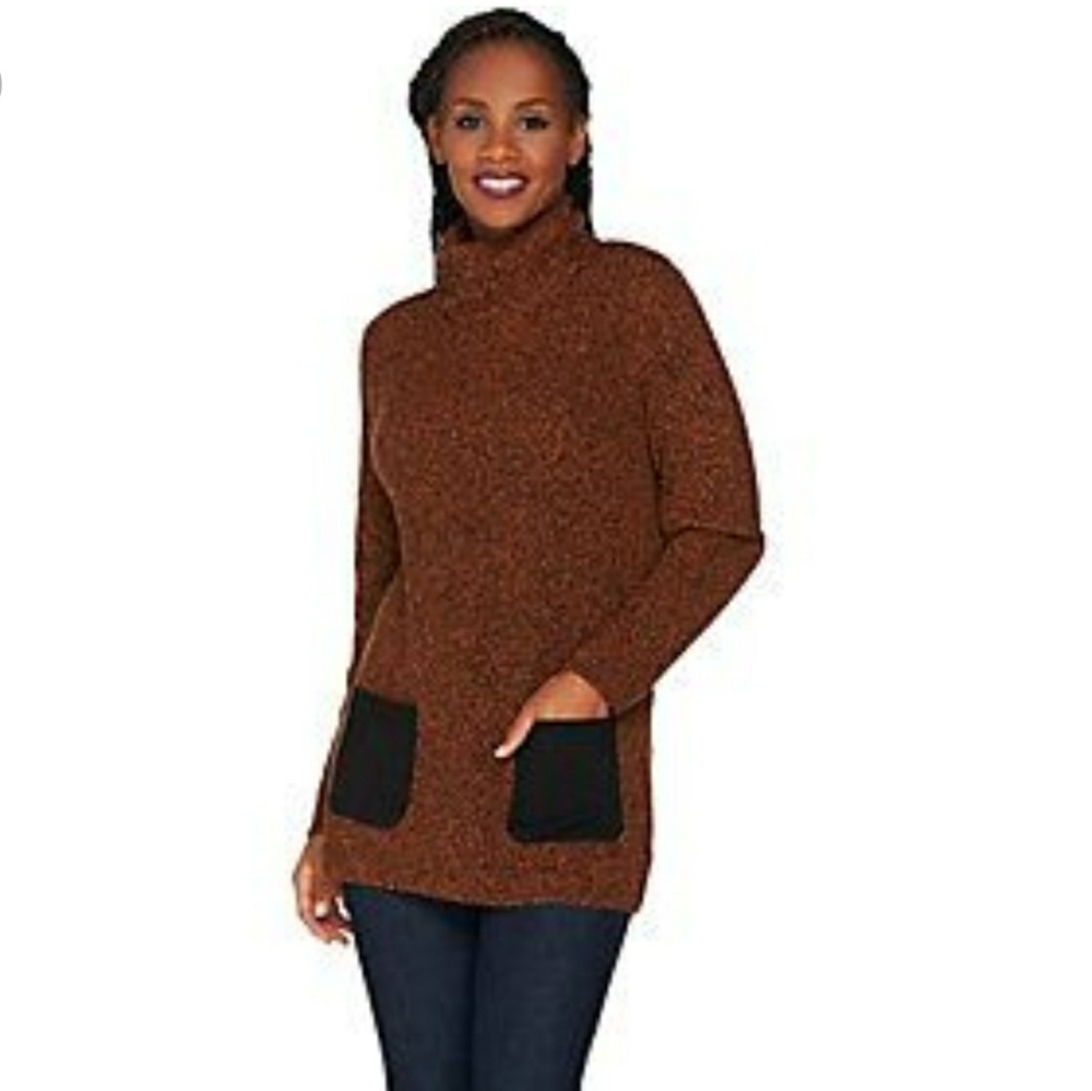 ⭐Susan Graver Turtleneck Sweater⭐